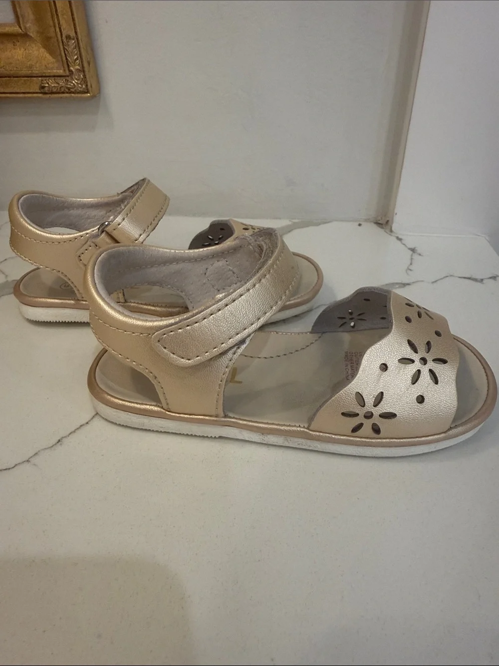 Angel Baby Hanna Floral Sandals in Champagne Size 5